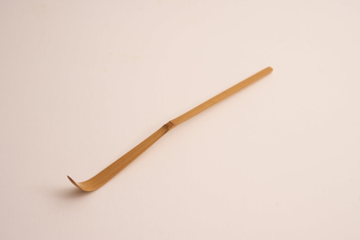 Natural light bamboo matcha scoop